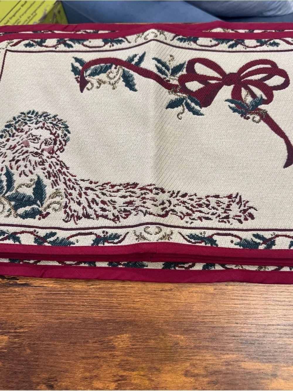 Holiday Decorative Tapestry Table Runner with Matching 4 Placemats
